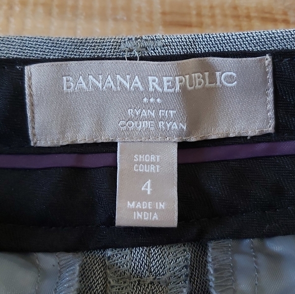 BANANA Republic Ryan Fit Pants - Picture 5 of 6